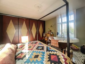 Bedroom- click for photo gallery